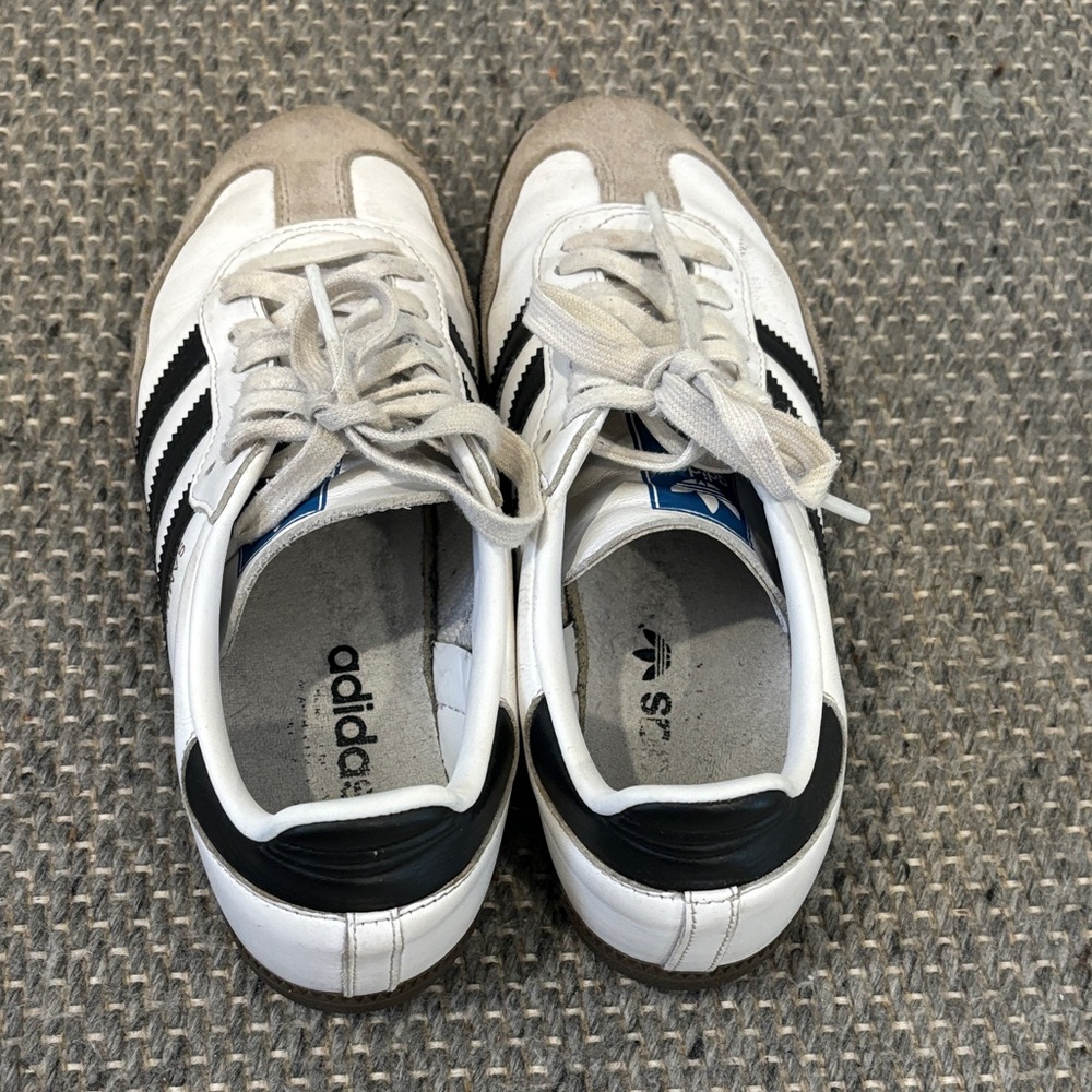 Adidas SAMBAS Classic White and Black sneakers